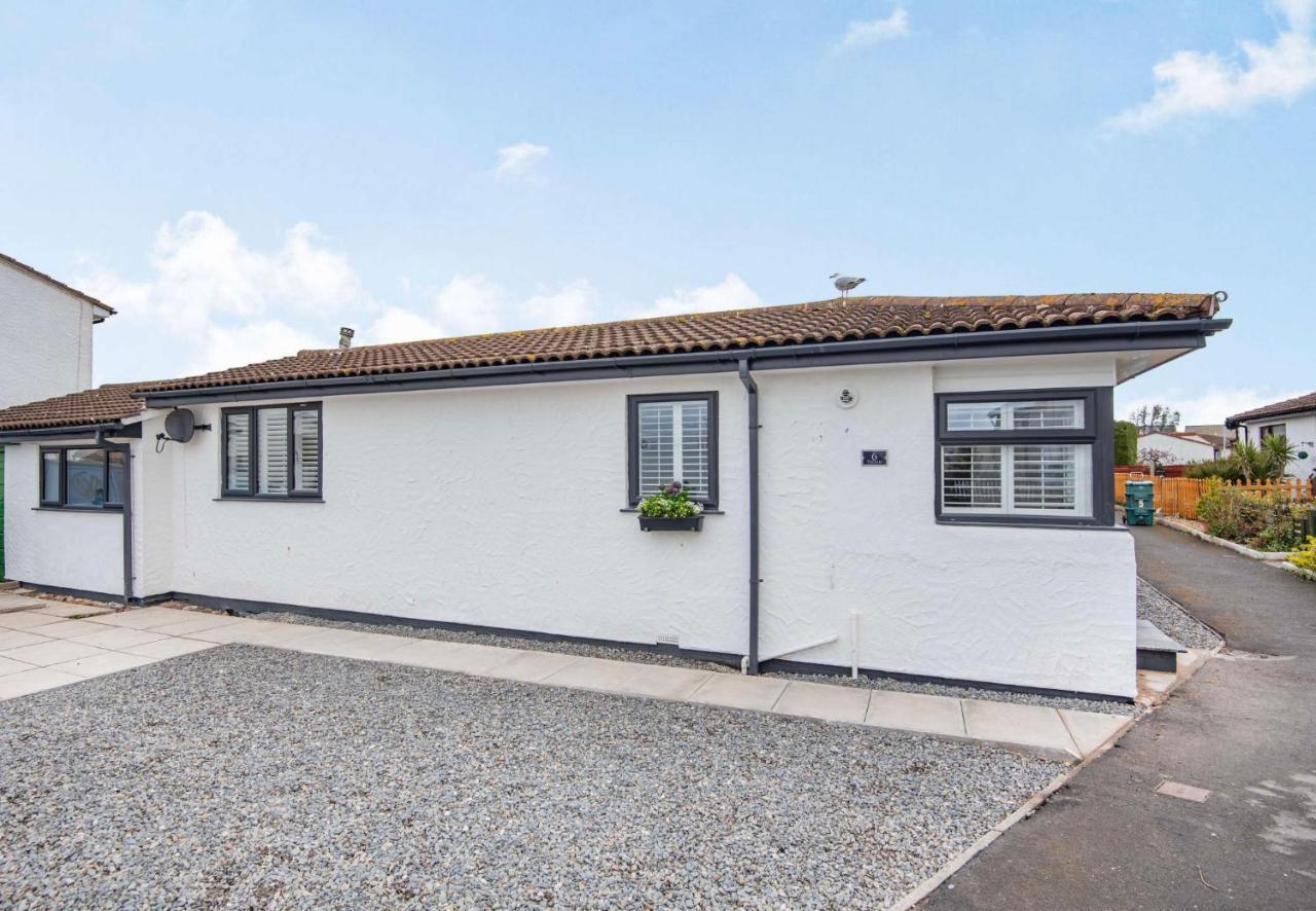 Stunning Cottage With Hot Tub North Wales Coast Abergele Exterior photo
